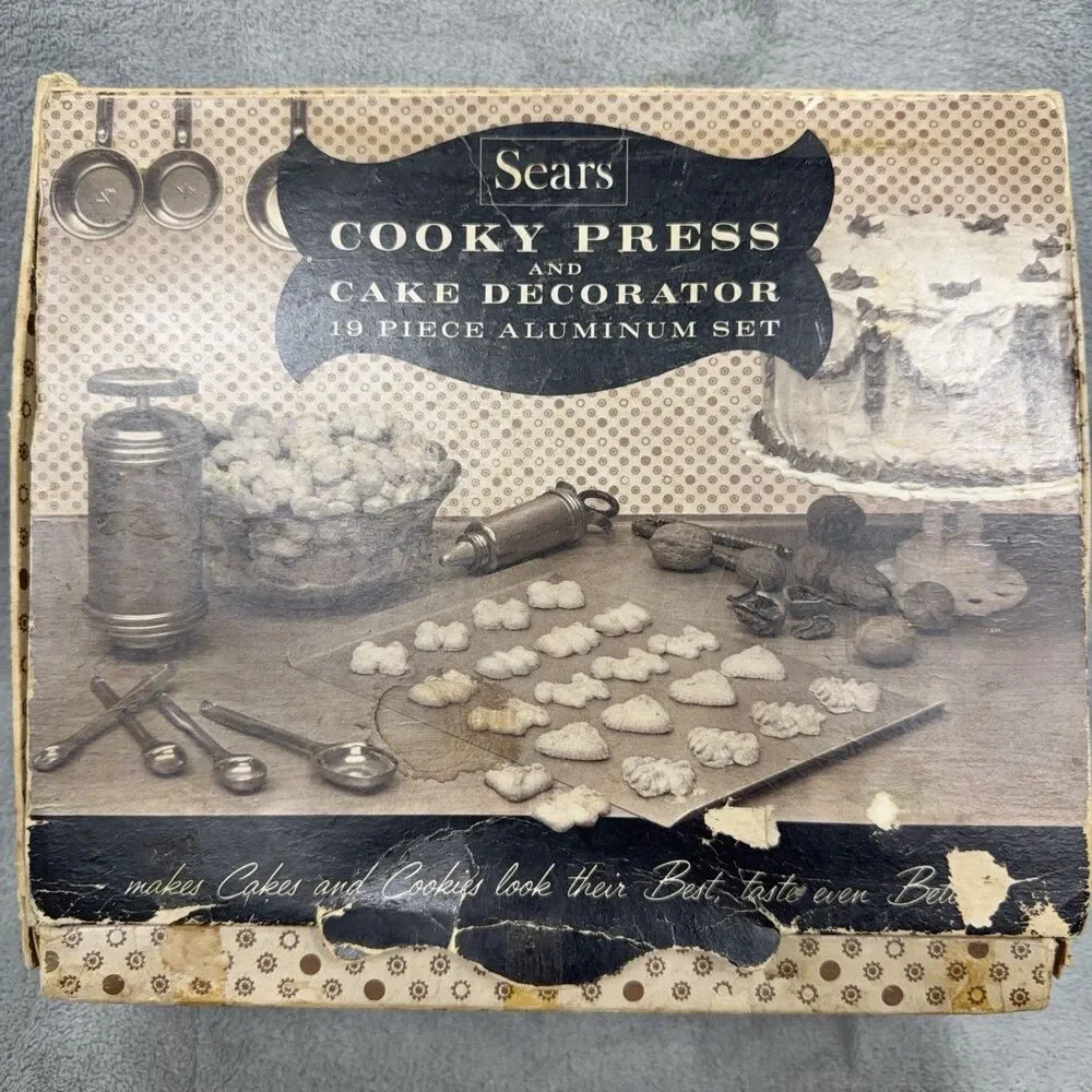 Vintage Sears Cooky Press Cake Decorator Set Baking Kitchen 19 Piece MCM Unused